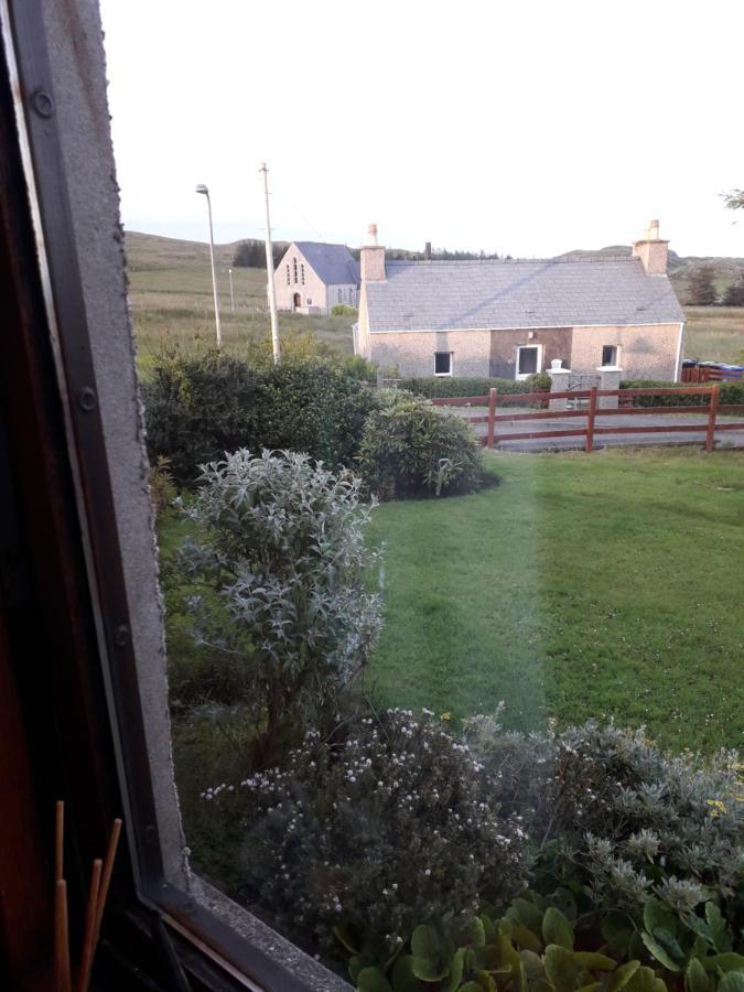 Lochs Cottage Leurbost Экстерьер фото