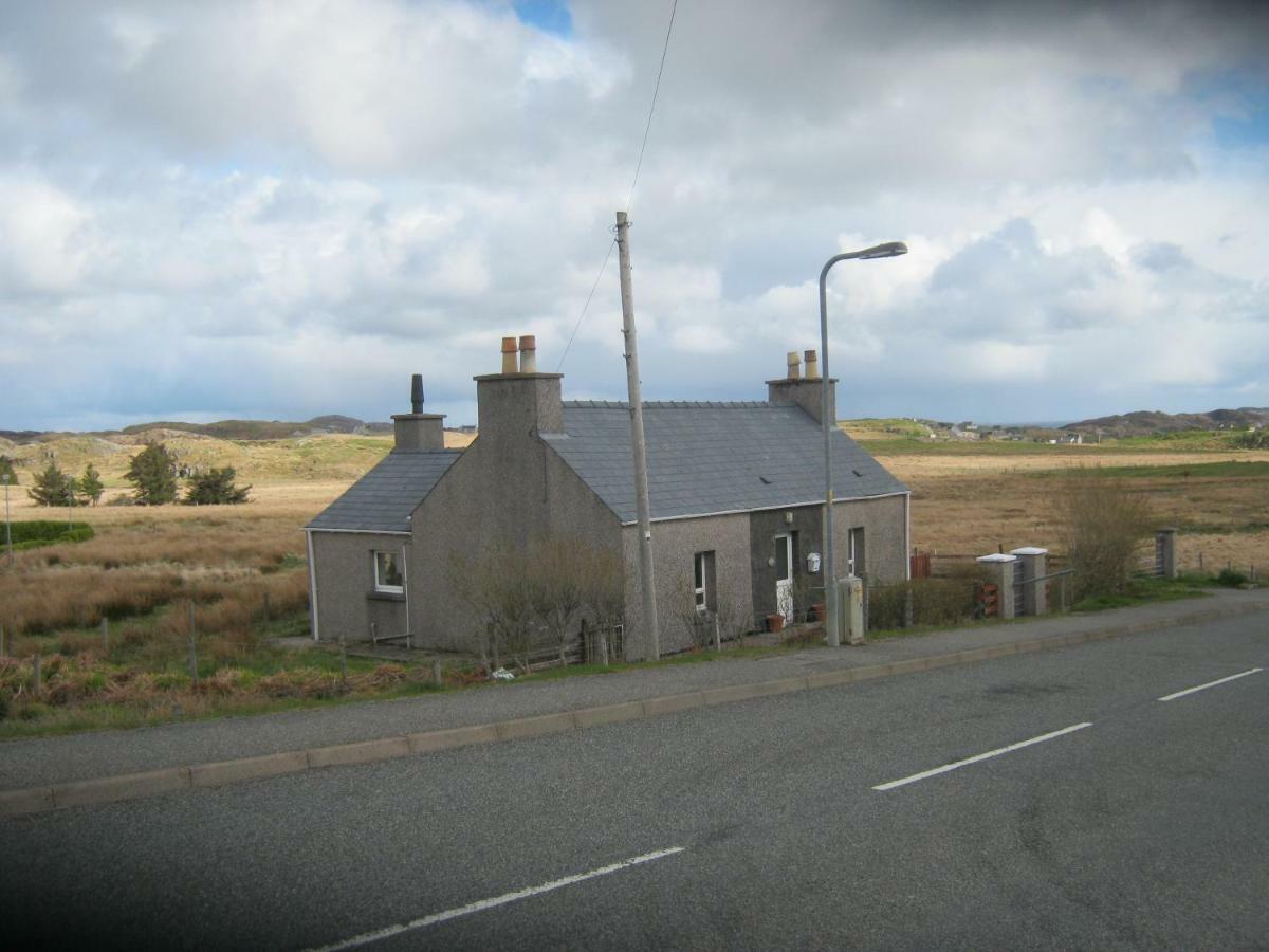 Lochs Cottage Leurbost Экстерьер фото